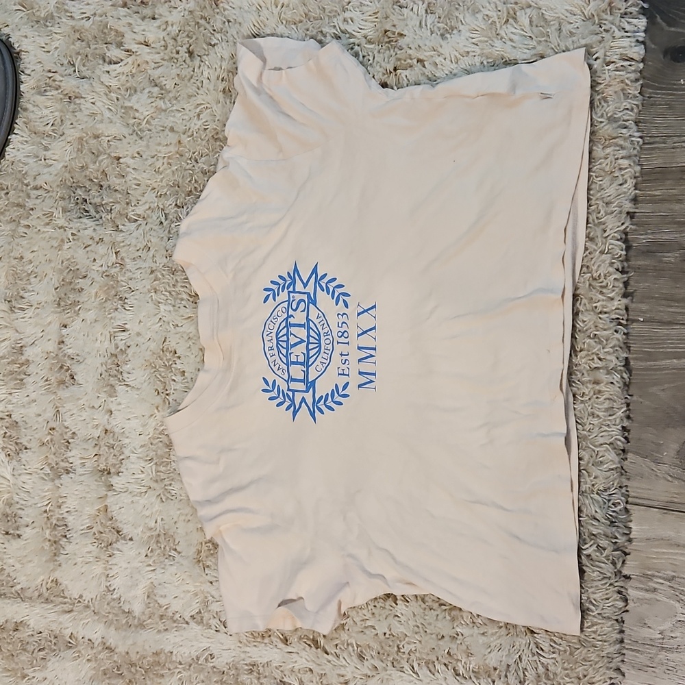Levi's Crop Top Womens Tee. L